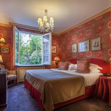 Hotel Duc De St-Simon-3