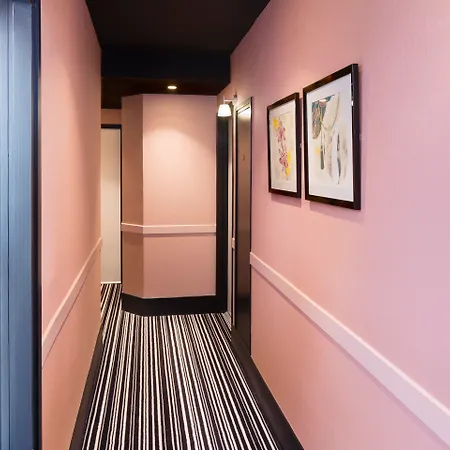 Hotel Pastel Paris-2