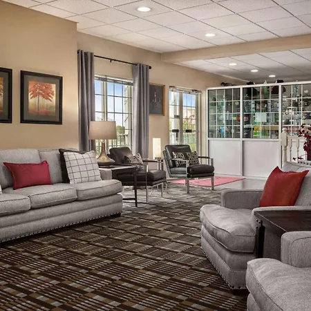 Ramada By Wyndham Pigeon Forge North-2