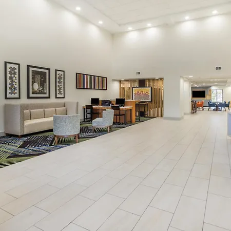 Holiday Inn Express Hotel & Suites Louisville East By Ihg-2