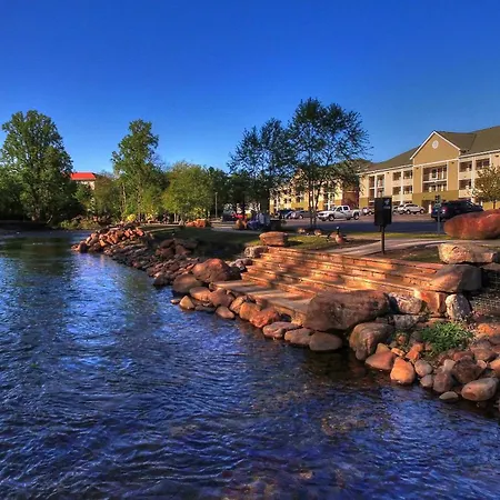 Econo Lodge Pigeon Forge Riverside-2