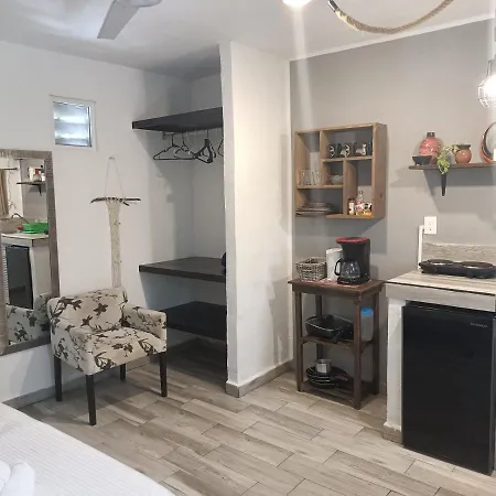 Kika Studios-2