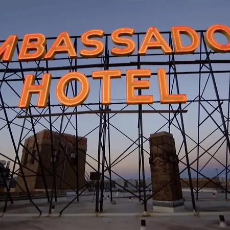 Ambassador Hotel Milwaukee, Trademark Collection By Wyndham-3