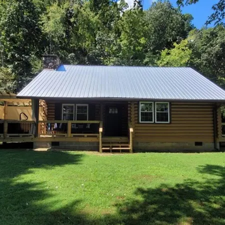 Creekside Hideaway - Real Log Cabin W/Great Location-3