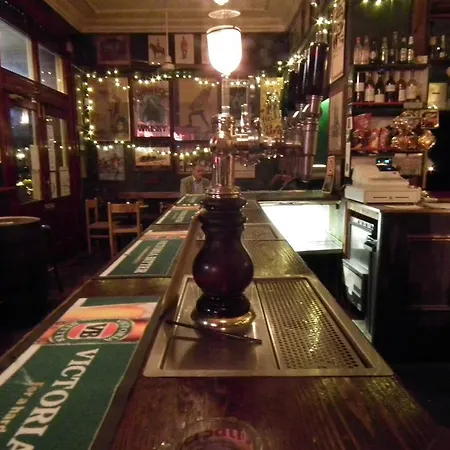 East Sydney Hotel-2