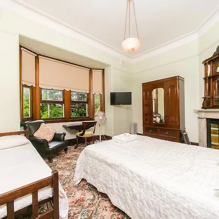 East Sydney Hotel-3