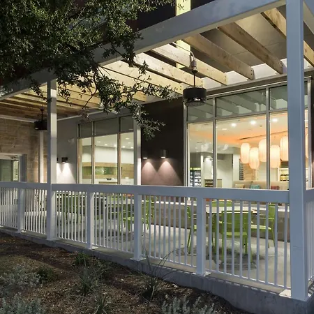Home2 Suites By Hilton Fort Worth Cultural District-3
