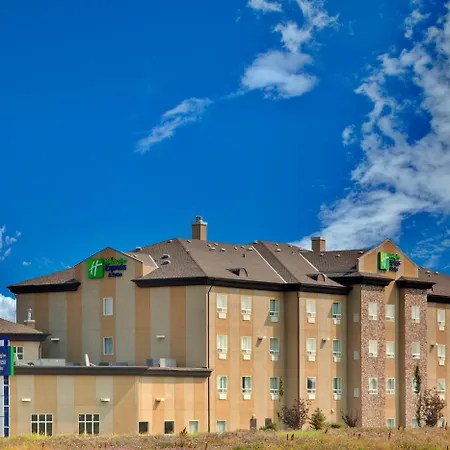 Holiday Inn Express Airport Calgary By Ihg-2