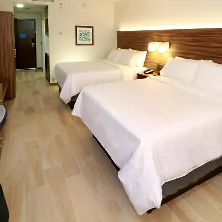 Holiday Inn Express & Suites - Playa Del Carmen By Ihg-2