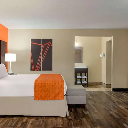 Howard Johnson By Wyndham Pigeon Forge-2
