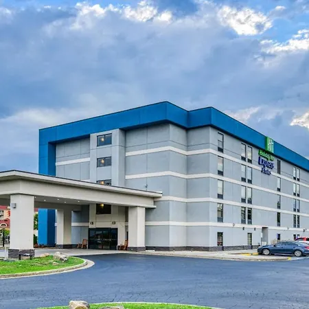 Holiday Inn Express Hotel & Suites Pigeon Forge By Ihg-2