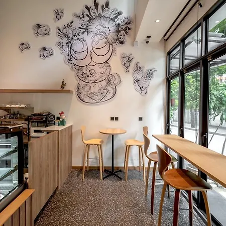 Zen Master Hotel-3