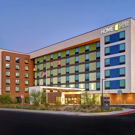 Hampton Inn & Suites Las Vegas Convention Center - No Resort Fee-3