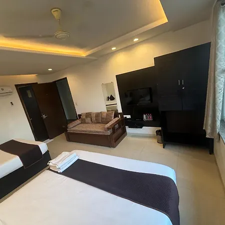 Hotel Life Inn-3