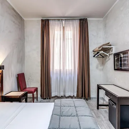 Hotel Family House-3