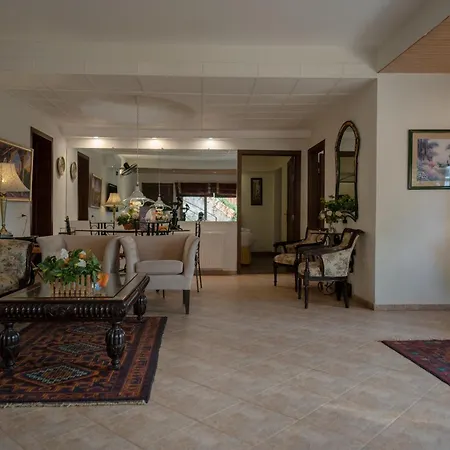 Maisonette Firhill Hotel & Resort-2