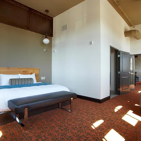 Brewhouse Inn And Suites-3
