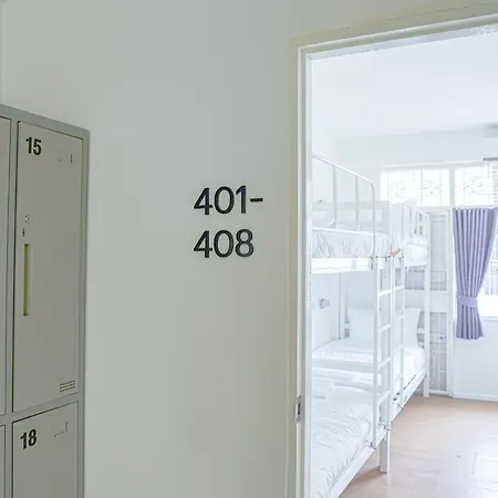 Piccolo Sukhumvit Hostel- Self Check-In After 6 Pm-2