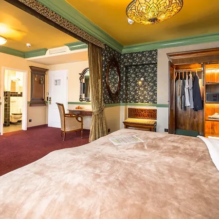 Myer'S Hotel Berlin-2
