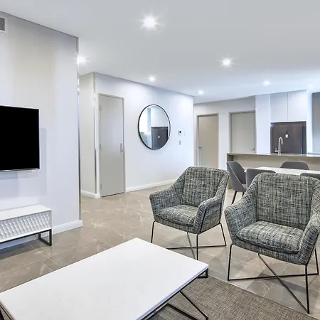Meriton Suites George Street, Parramatta-3