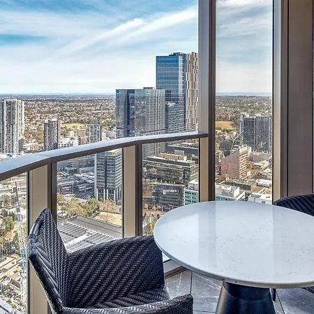 Meriton Suites George Street, Parramatta-2