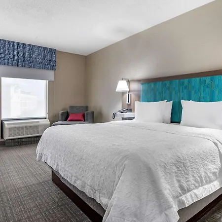 Hampton Inn & Suites Louisville East-3