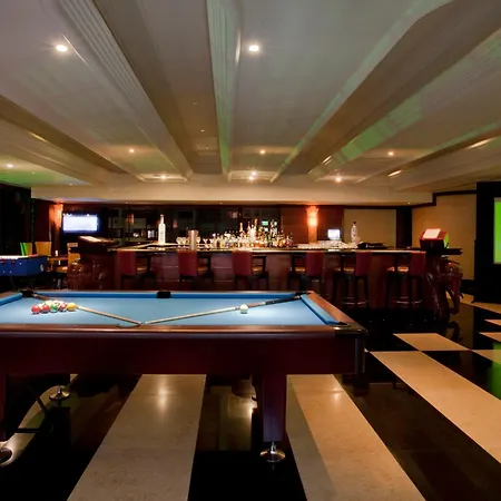 Gokulam Grand Hotel & Spa Bangalore-2