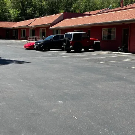 Rainbow Lodge And Inn-3