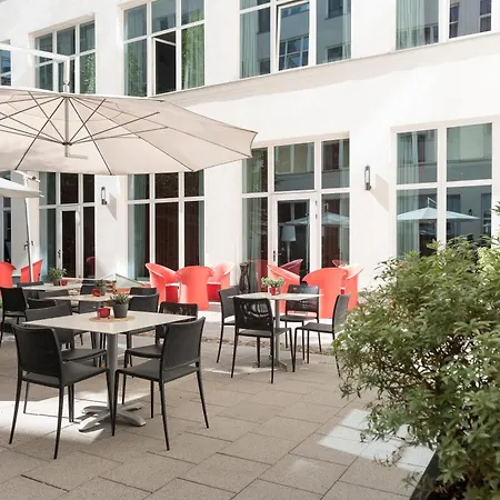Adina Apartment Hotel Berlin Checkpoint Charlie-3