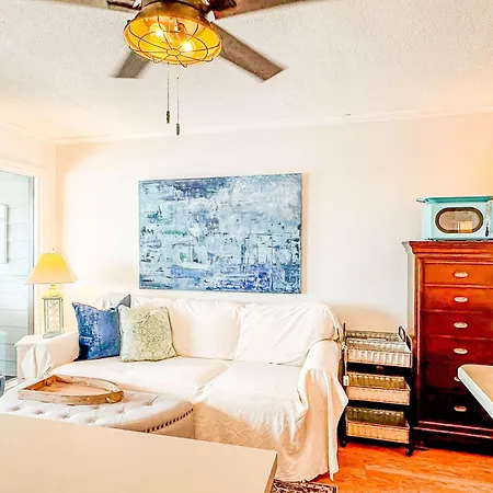 The Blue Pearl Oceanfront Modern At Sea Cabin W Pool-2