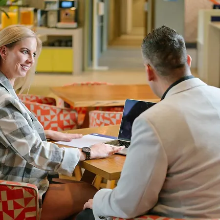 Holiday Inn Express Sydney Macquarie Park By Ihg-2
