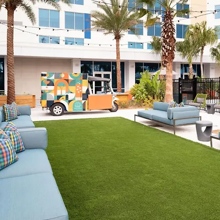 Aloft By Marriott Orlando Lake Nona-3