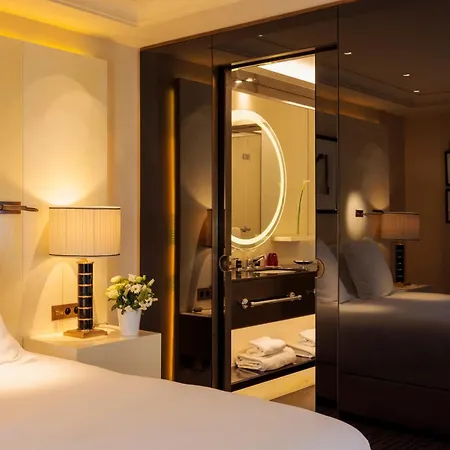 Hotel Montaigne-2