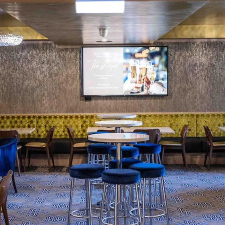 Royal Hotel Randwick-3