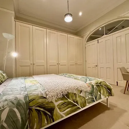 House 3 Bedrooms 2 Baths 2 Parkings In Mosman-3