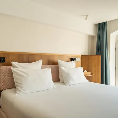 Hotel Du Sentier-3