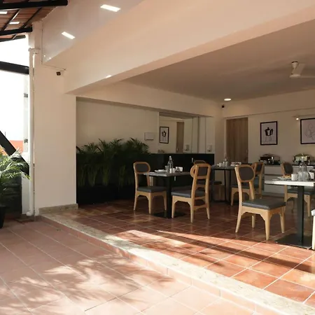 Wandr Hotel- Near Mg Road-2
