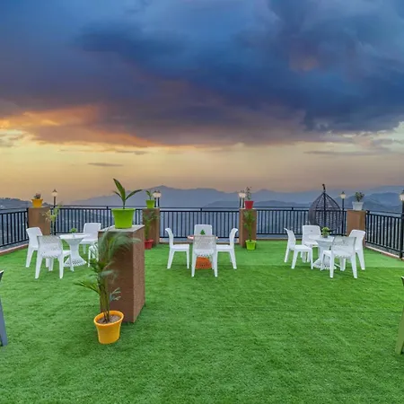 Kufri Uphills L Property Of The Year I Serviced Villa I Couple Friendly I Pvt Balcony I Open Air Terrace I Bonfire I Charvi Retreat By Exotic Stays-2