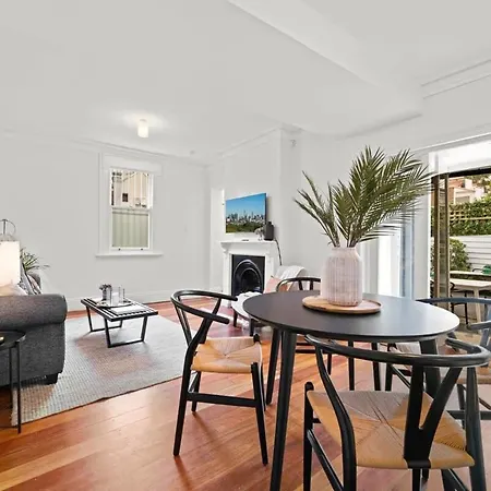 Perfect Laneway Terrace Surry Hills-3