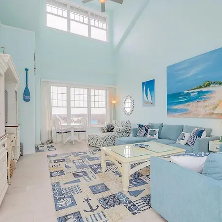 Penthouse By The Sea Huge Home W Amazing Views-3