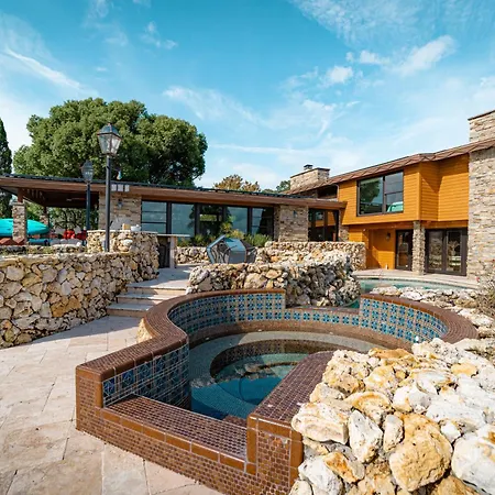 Luxury Lakefront 100,000 Gal Pool Villa - Orlando-2