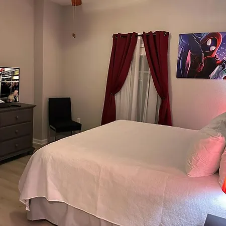 Spider-Man-Themed Condo Near Disney, Sea World, Universal And Occc With Pool, Spa, Restaurants, Shuttle, Private Balcony, And View Of Fireworks Shows-3
