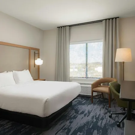 Fairfield By Marriott Inn & Suites Cincinnati Oakley-3
