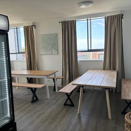 Little Coogee Hotel-2