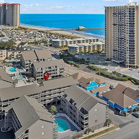Two Bedroom Steps From The Beach! Shore Dr!-2