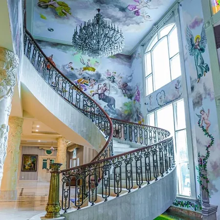 V20 Boutique Jacuzzi Hotel-3