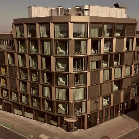 Bellman Hotel-2