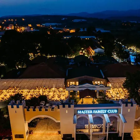 Master Family Club-2