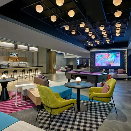 Aloft By Marriott Bangkok Sukhumvit 11-2