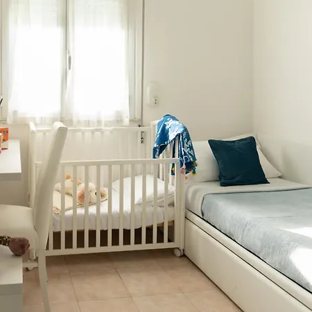 Big Family Hotel-2